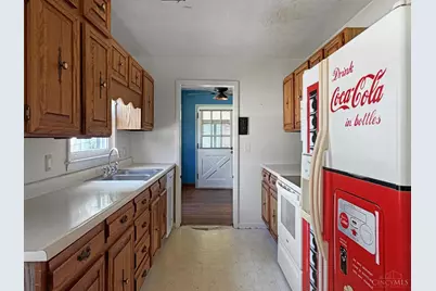 1243 Ellen Drive, Middletown, OH 45042 - Photo 7
