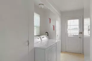 1243 Ellen Dr, Middletown, OH 45042 - Photo 9