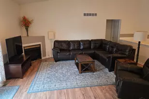 2924 Parkwalk Dr, Green Township, OH 45239 - Photo 11