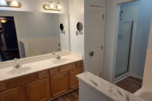 2924 Parkwalk Dr, Green Township, OH 45239 - Photo 17