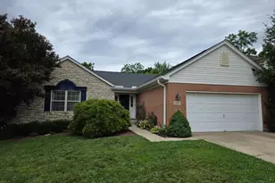 2924 Parkwalk Dr, Green Township, OH 45239 - Photo 1