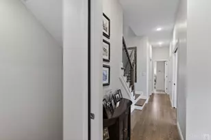 5744 Sanctuary Pl, Cincinnati, OH 45230 - Photo 5