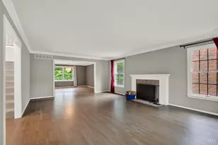 9846 Catalpa Woods Ct, Blue Ash, OH 45242 - Photo 15