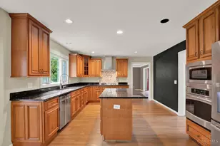 9846 Catalpa Woods Ct, Blue Ash, OH 45242 - Photo 23