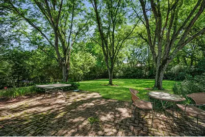 9300 Bodford Drive, West Chester, OH 45069 - Photo 39