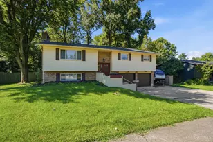 804 Victoria Dr, Franklin, OH 45005 - Photo 3
