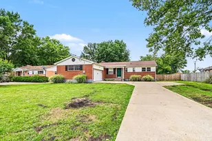 12175 Snider Rd, Sycamore Township, OH 45249 - Photo 1
