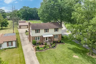 10495 Pottinger Rd, Colerain Township, OH 45251 - Photo 9