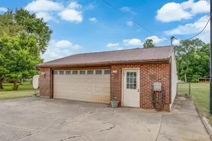 10495 Pottinger Rd, Colerain Township, OH 45251 - Photo 7