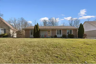 10228 Springbeauty Lane, Springfield Township, OH 45231 - Photo 3