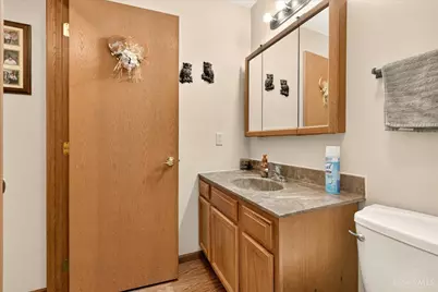 703 Riverbirch Road, Washington Court Hous, OH 43160 - Photo 11