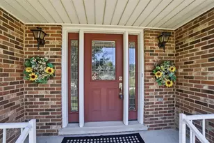 6365 Melissaview Ct, Green Township, OH 45248 - Photo 3