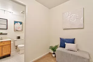 57 Evergreen Cir, Wyoming, OH 45215 - Photo 23