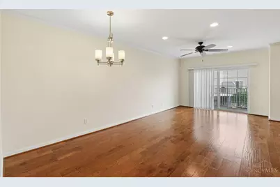 3390 Wasson Road #B, Cincinnati, OH 45209 - Photo 9