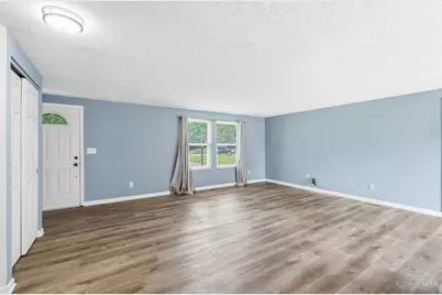 7660 Topridge Drive, West Chester, OH 45069 - Photo 9