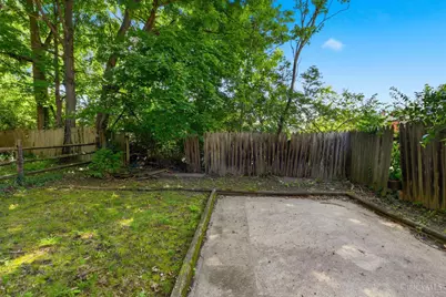 3329 Hackberry Street, Cincinnati, OH 45207 - Photo 37