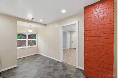 3329 Hackberry Street, Cincinnati, OH 45207 - Photo 23