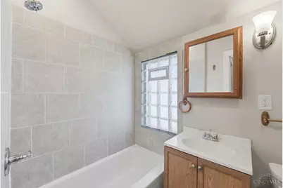 3329 Hackberry Street, Cincinnati, OH 45207 - Photo 19
