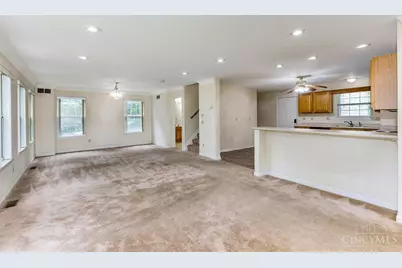 1730 Bloomingdale Avenue, Cincinnati, OH 45230 - Photo 9