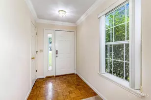 1730 Bloomingdale Ave, Cincinnati, OH 45230 - Photo 5