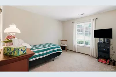 5220 Eaglesnest Drive #11, Green Township, OH 45248 - Photo 35