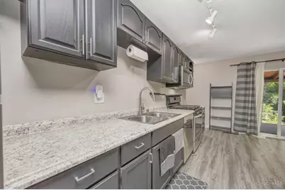 7359 Estate Court, Springfield Township, OH 45224 - Photo 7
