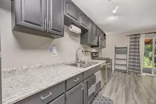 7359 Estate Ct, Springfield Township, OH 45224 - Photo 7