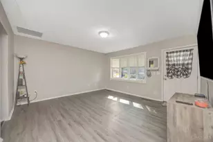 7359 Estate Ct, Springfield Township, OH 45224 - Photo 25