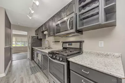 7359 Estate Court, Springfield Township, OH 45224 - Photo 9