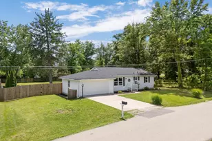 2355 Hibiscus Rd, Deerfield Township, OH 45140 - Photo 3
