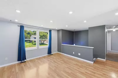 487 Brunswick Drive, Forest Park, OH 45240 - Photo 5