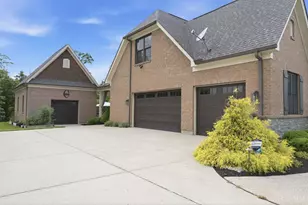 587 Forestedge Dr, Anderson Township, OH 45255 - Photo 59