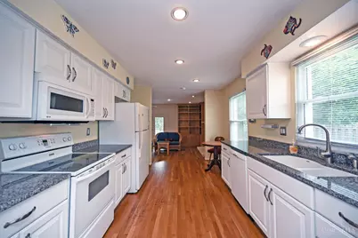 1817 Loisdale Court, Cincinnati, OH 45255 - Photo 11