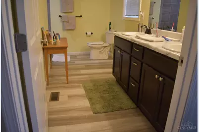 113 Springlake Avenue, Hillsboro, OH 45133 - Photo 11