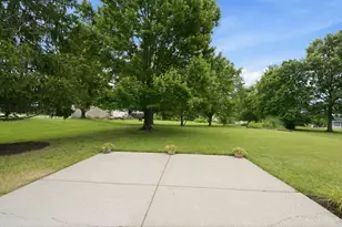 5441 Longlake Ct, Colerain Township, OH 45247 - Photo 7