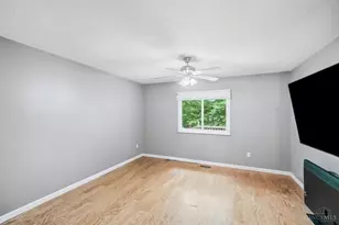 1360 Black Forest Dr, West Carrollton, OH 45449 - Photo 13