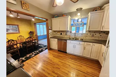5619 Woodhaven Drive, Green Township, OH 45248 - Photo 9