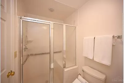 2310 Sylved Lane #10, Green Township, OH 45238 - Photo 33