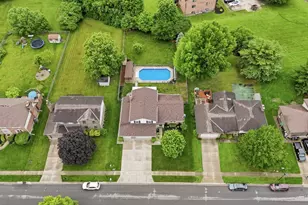 137 Palm Springs Dr, Fairfield, OH 45014 - Photo 5