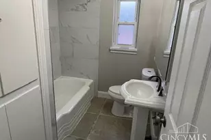 3562 Werk Rd, Cincinnati, OH 45248 - Photo 9