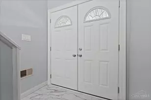 10298 Storm Dr, Colerain Township, OH 45251 - Photo 5