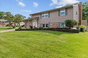 10298 Storm Dr, Colerain Township, OH 45251 - Photo 3
