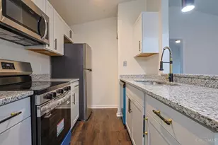 1544 W Galbraith Rd, Cincinnati, OH 45231 - Photo 11