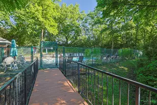 1544 W Galbraith Rd, Cincinnati, OH 45231 - Photo 31