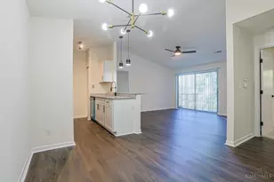 1544 W Galbraith Rd, Cincinnati, OH 45231 - Photo 9
