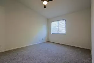 1544 W Galbraith Rd, Cincinnati, OH 45231 - Photo 23