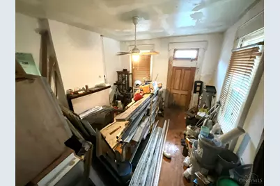 923 Findlay Street, Cincinnati, OH 45214 - Photo 3