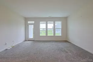 8147 Westfall Ln, West Chester, OH 45069 - Photo 7