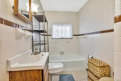 8085 Winton Road, Springfield Township, OH 45224 - Photo 29