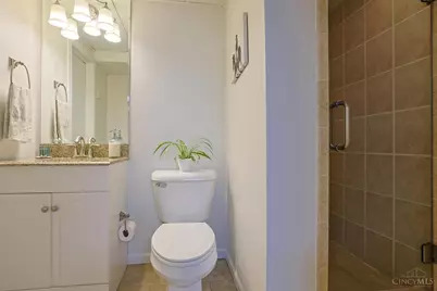 3557 Grandin Road, Cincinnati, OH 45226 - Photo 25
